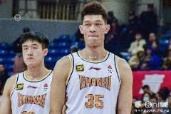 北京VS山西G2大名單：原帥張寧領(lǐng)銜 葛昭寶復(fù)出 周琦曾凡博在列