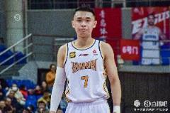 射手原帥三分7中0一分未得 正負值-7