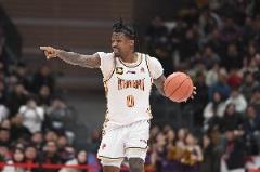 古德溫上半場(chǎng)高效發(fā)揮貢獻(xiàn)13分3助2斷1帽