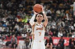 原帥半場三分球5中0數(shù)據(jù)慘淡，正負(fù)值-18引爭議