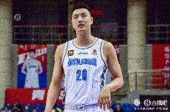 孔德昕：本場(chǎng)是首鋼近年來(lái)最狂熱的一戰(zhàn) 也是賽季最佳一役