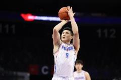 王翊雄加盟NBL江西贛馳 媒體人解讀其職業(yè)發(fā)展路徑