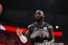 瓊斯自薦加盟！瓊斯：來簽下我吧，我們的目標是一致的