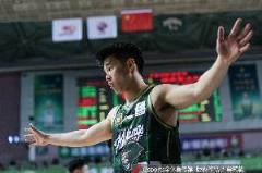 趙探長(zhǎng)：林葳、偰李永煒、于米提將出席今年阿迪達(dá)斯歐洲訓(xùn)練營(yíng)