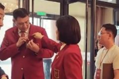 李昕：與鞏曉彬彼此惺惺相惜，一個巴掌肯定拍不響