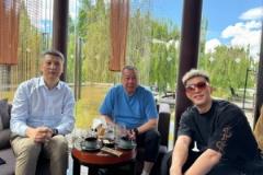 郭艾倫發(fā)布三代遼寧籃球人合影，與郭士強(qiáng)吳慶龍同框祝福高考學(xué)子