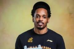 楊毅解析男籃歸化政策：中國不接受雙國籍，美國球員退籍難度高