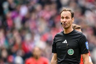 官方宣布丹克特執(zhí)法德國國家德比；拜仁在丹克特執(zhí)法的27場比賽中取得22勝