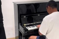 國(guó)內(nèi)足球小將的身材比例這么好啊，這身材可比不少國(guó)足球員厲害~