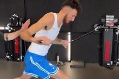 是真的瘦！霍姆格倫健身房力量訓(xùn)練