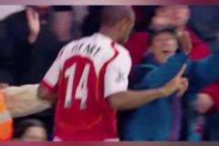 真不愧為槍王之王！連腳后跟進(jìn)球也如此鋒利！