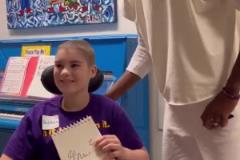 優(yōu)質(zhì)偶像！SGA今日造訪了多倫多的兒童醫(yī)院，與孩子們互動！