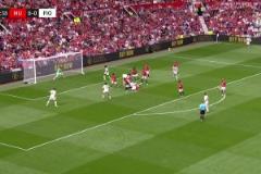 這是什么業(yè)余防守？曼聯(lián)角球防守后點(diǎn)全空，索姆推射破門(mén)