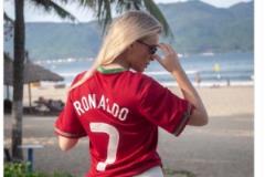 曼聯(lián)女球迷：如果C羅是你的GOAT，請加我，我想看一些東西