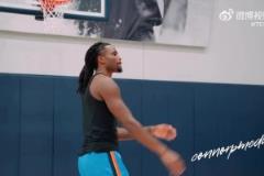 冠軍后衛(wèi)持續(xù)進步！卡森-華萊士最新野球局，進攻表現好了很多