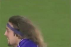 猛虎下山！戰(zhàn)神巴蒂斯圖塔暴力美學(xué)代言人！