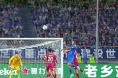 夢回當(dāng)年戈偉暴力頭球破門！南京奧體再現(xiàn)“遇事不決找戈偉”