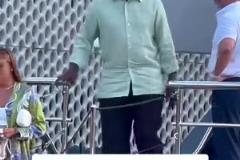 喬丹走出自己價(jià)值1.15億的游艇，他到底有啥煩惱？