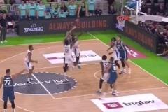 四旬老漢的激情！C羅瘋狂慶祝菲利克斯的進(jìn)球，他是真享受足球！