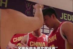 滿臉寫著不甘！王俊杰回頭看了一眼澳大利亞