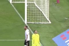 這也能踢進(jìn)？薩拉赫在羅馬時(shí)期這粒零角度進(jìn)球真的驚為天人！