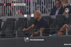 咆哮帝！馬斯切拉諾巴不得自己上場(chǎng)踢了，真是急的半死