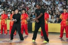 快船葉問(wèn)！小卡中國(guó)行學(xué)習(xí)詠春拳，學(xué)的有模有樣??！