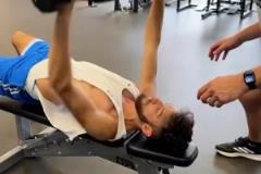 勞逸結(jié)合！切特健身房恢復(fù)訓(xùn)練