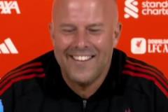 好事將近？斯洛特賽前發(fā)布會笑開花，談紐卡將簽新9號