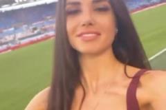 是真喜歡！還是忘不掉前米蘭TV主持人茱茜.梅洛尼