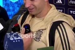 大馬?。喊⒏⒆闱蚴飞献顐ゴ蟮拈T將就是阿瑪尼