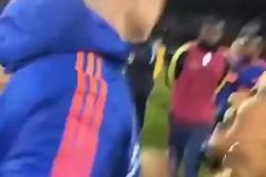 J羅手往哪里放？哥倫比亞女球迷見到J羅反應(yīng)