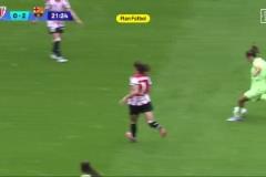 妹子腳頭硬啊！巴薩女足上演中圈吊射破門