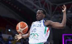 未來國家隊主力？薩利烏-尼昂場均17.8分鐘貢獻10.2分4.6板0.6斷