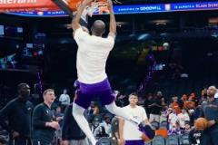 空中轉了270度？剛拿周最佳的36歲杜蘭特賽前秀轉體暴扣！