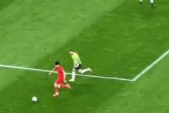 球迷：雖然輸了，但王鈺棟上來敢做動(dòng)作不怯場(chǎng)，比老氣橫秋強(qiáng)