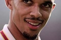 即將HWG？羅馬諾：皇馬已將合同發(fā)送給阿諾德，即將簽約