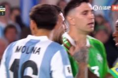 德保羅和拉菲尼亞爭執(zhí)現(xiàn)場，雙方互不相讓！