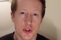 甲亢哥問上海小孩喜歡C羅還是梅西，小孩：我皮亞斯特里粉絲