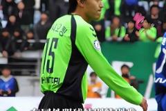 馮瀟霆直言留洋風險大，踢不上比賽又受傷了，職業(yè)生涯就沒有了