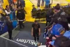 恭喜火花！沒能入選75大的霍華德入選了魔術(shù)名人堂！