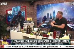 詹姆斯談A史密斯：一開始真不想理他，現(xiàn)在他一定笑得合不攏嘴！