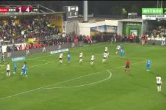 費(fèi)內(nèi)巴切再被扳一球！艾菲度費(fèi)迪凌空爆射破門(mén)！