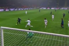 三冠王重要拼圖，藍黑時期的非洲獵豹比巴薩時期更加成熟