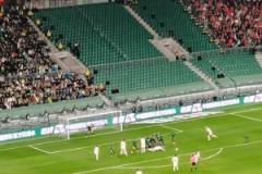 狀態(tài)極佳，實(shí)拍國安門將韓佳奇精彩神撲為工體保住尊嚴(yán)