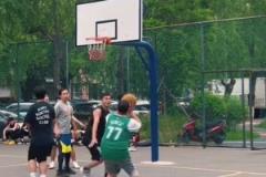 天賦不輸巔峰伊巴卡！雷霆近年來最后悔放走的球員：基迪？