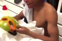 好像我才是那個禮物？姆巴佩：到底是誰過生日？