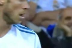 這解圍觀賞性真高！博阿滕：我人可以進(jìn)球門，球不許進(jìn)！