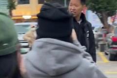 這個(gè)黃牛有點(diǎn)虎??！請(qǐng)問如果大哥坐觀眾席了，誰上去替11號(hào)？