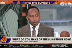 A-史密斯：太陽簡直是一場災(zāi)難！他們已經(jīng)迫不及待結(jié)束這個賽季